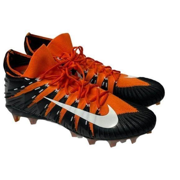 NWT Nike Alpha Menace Elite Football Cleats‎ 877140-810